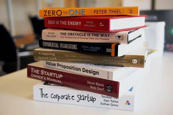 Book Compile The Complete Guide to Writing a Book | Palmetto Publishing